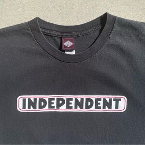 Vtg Independent Trucks Classic Skate Logo Black Tee Size Large